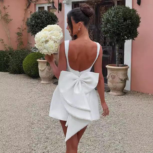 Robe de soirée « Céleste » – Perles Délicates, Dos Nu, Charme Raffiné