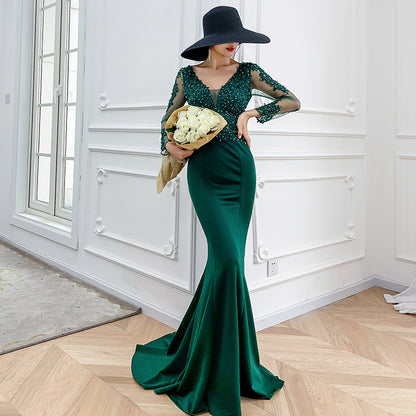 Robe de soirée « L’Impériale » – Prestige & Charisme